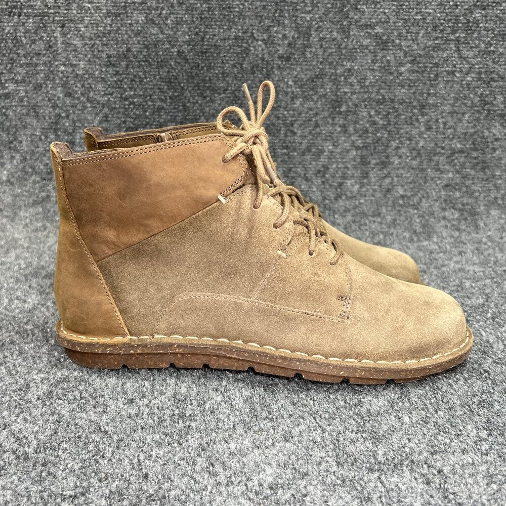Clarks Ankle Boots Womens Size 7 Brown Suede Leather Lace Up Casual Comfort Shoe